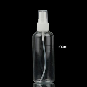 100-ml-Plastikflasche mit weißem Sprühgerät 